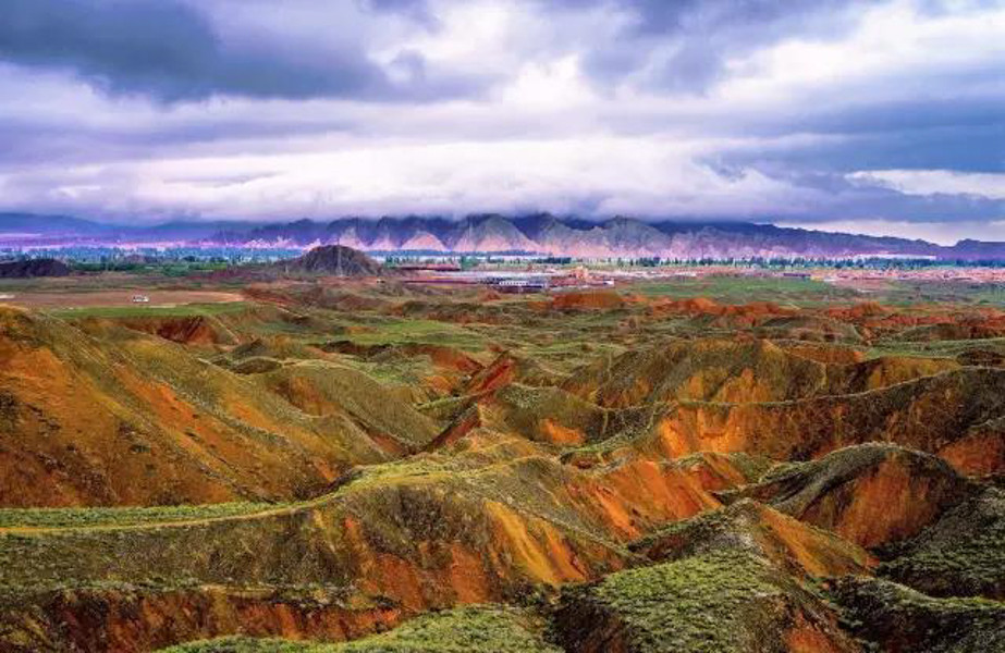穿越千年，甘肃之旅，古老与现代的交融之旅